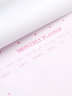 A4-Monatsplaner Mit Herzmuster