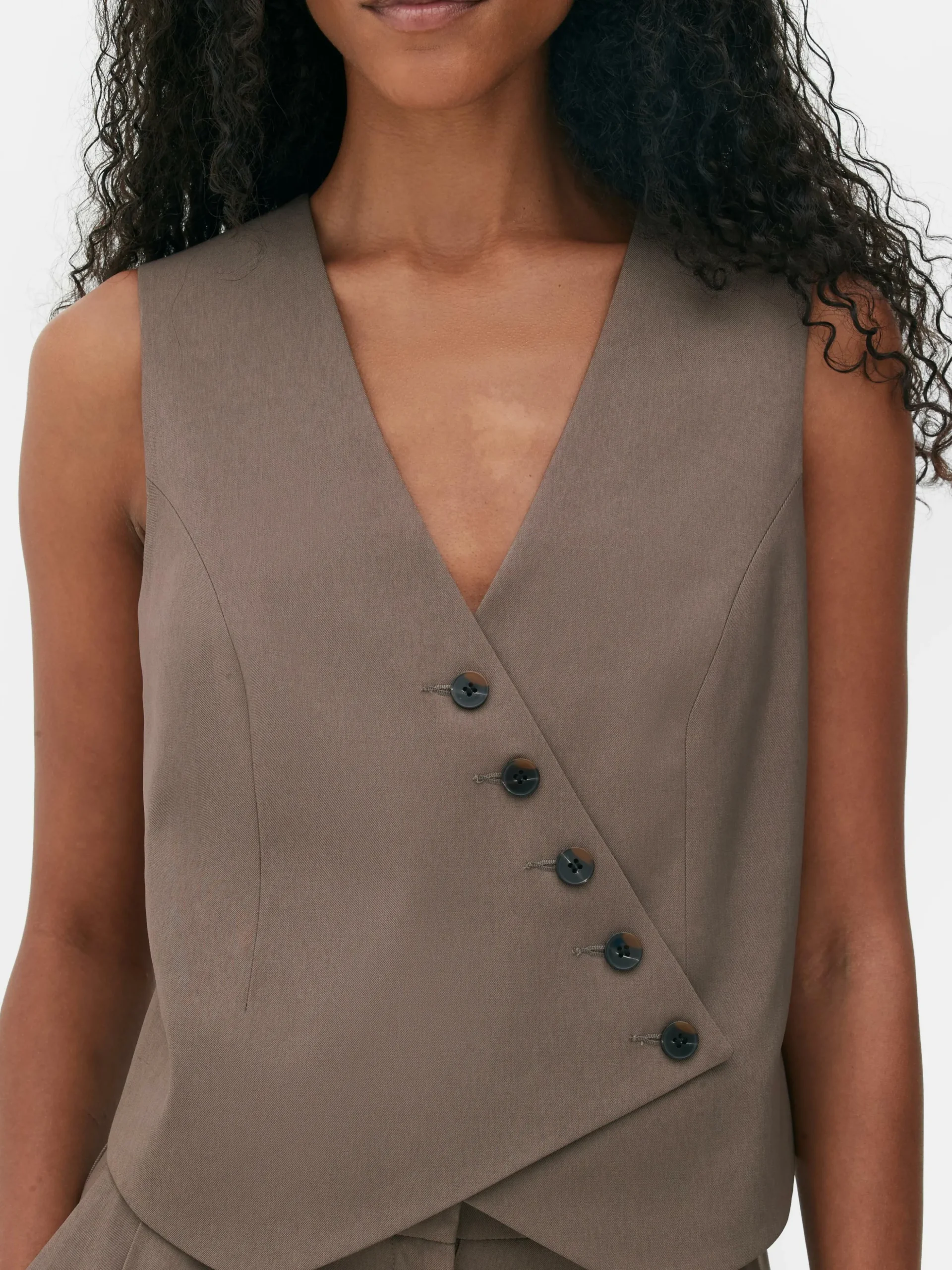 Asymmetrische Weste Mit Knopfleiste