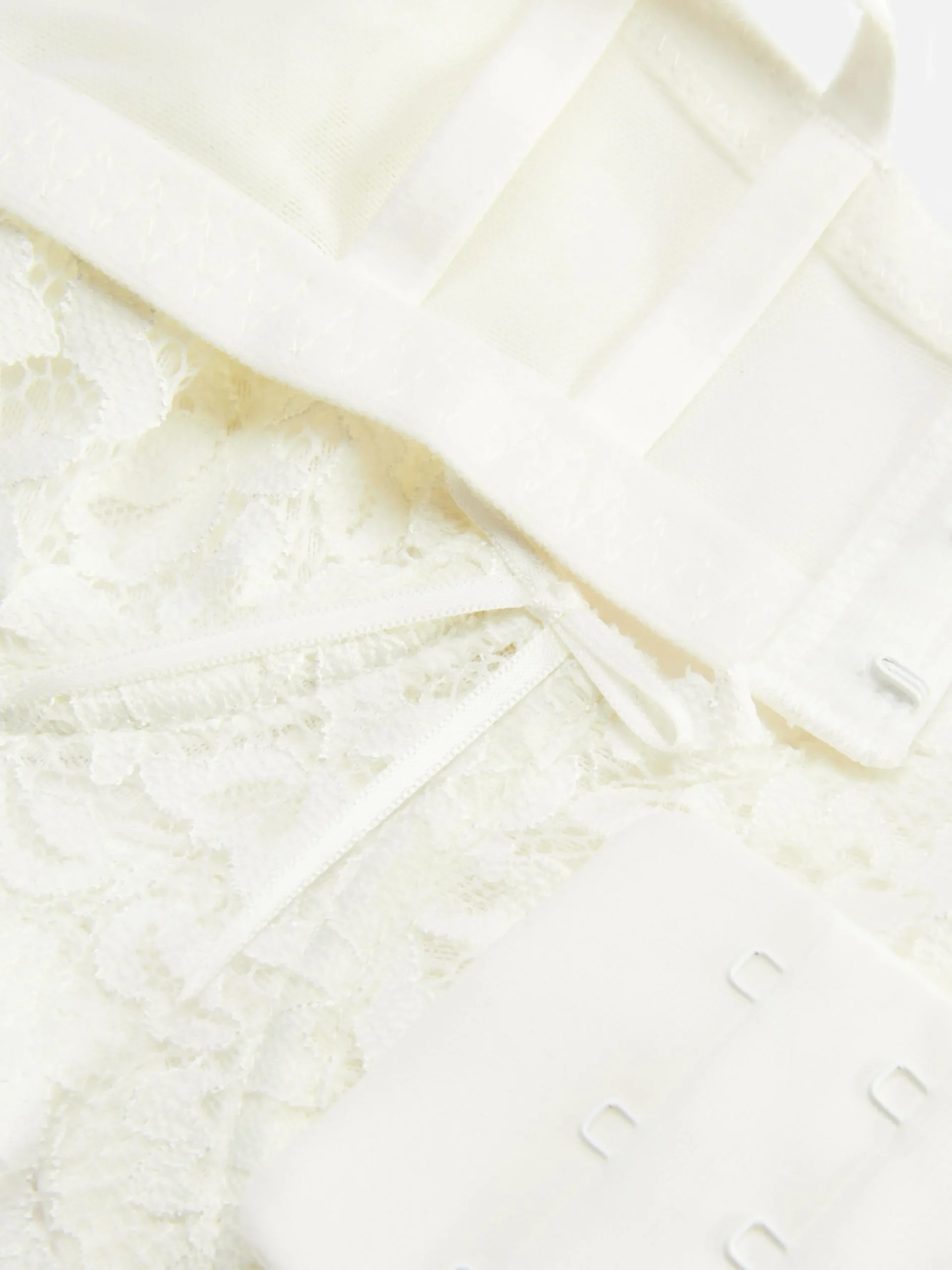 Balconette-BH Aus Spitze, Körbchengröße D-G