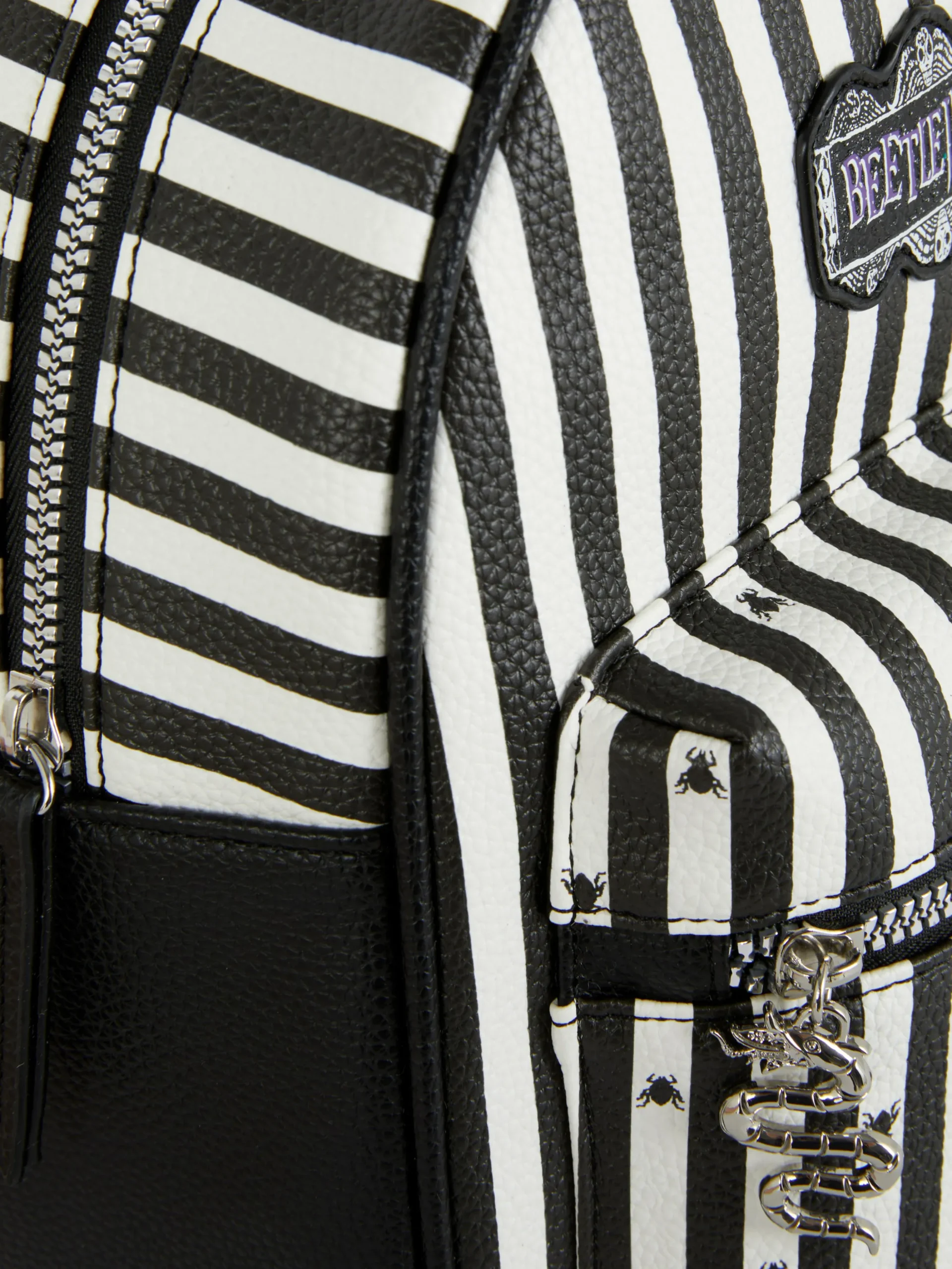 „Beetlejuice“ Rucksack Mit Logo