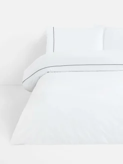 Bettwäsche Mit Kontrastpaspelierung Für Doppelbetten