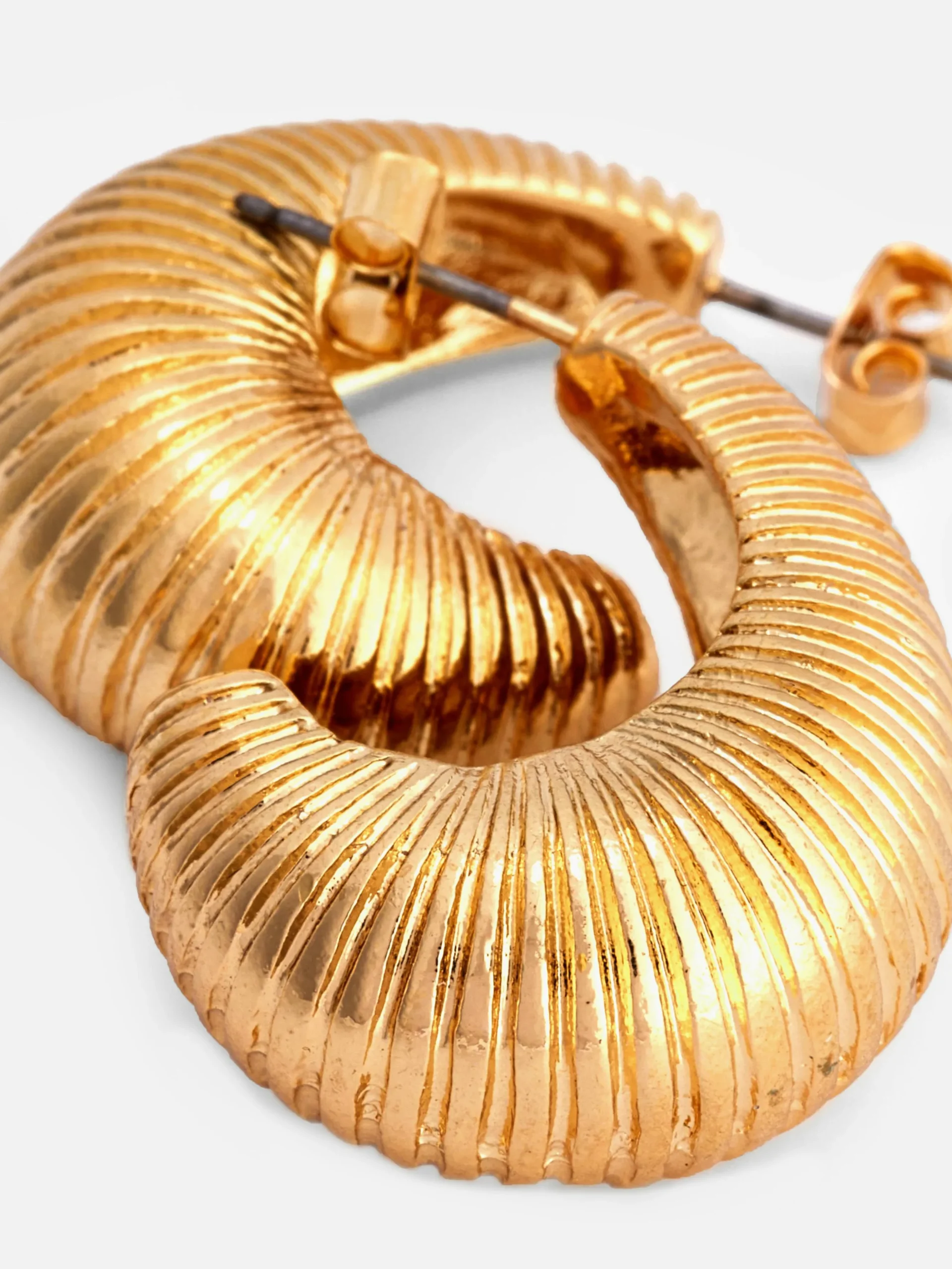 Creolen Mit Rippstruktur