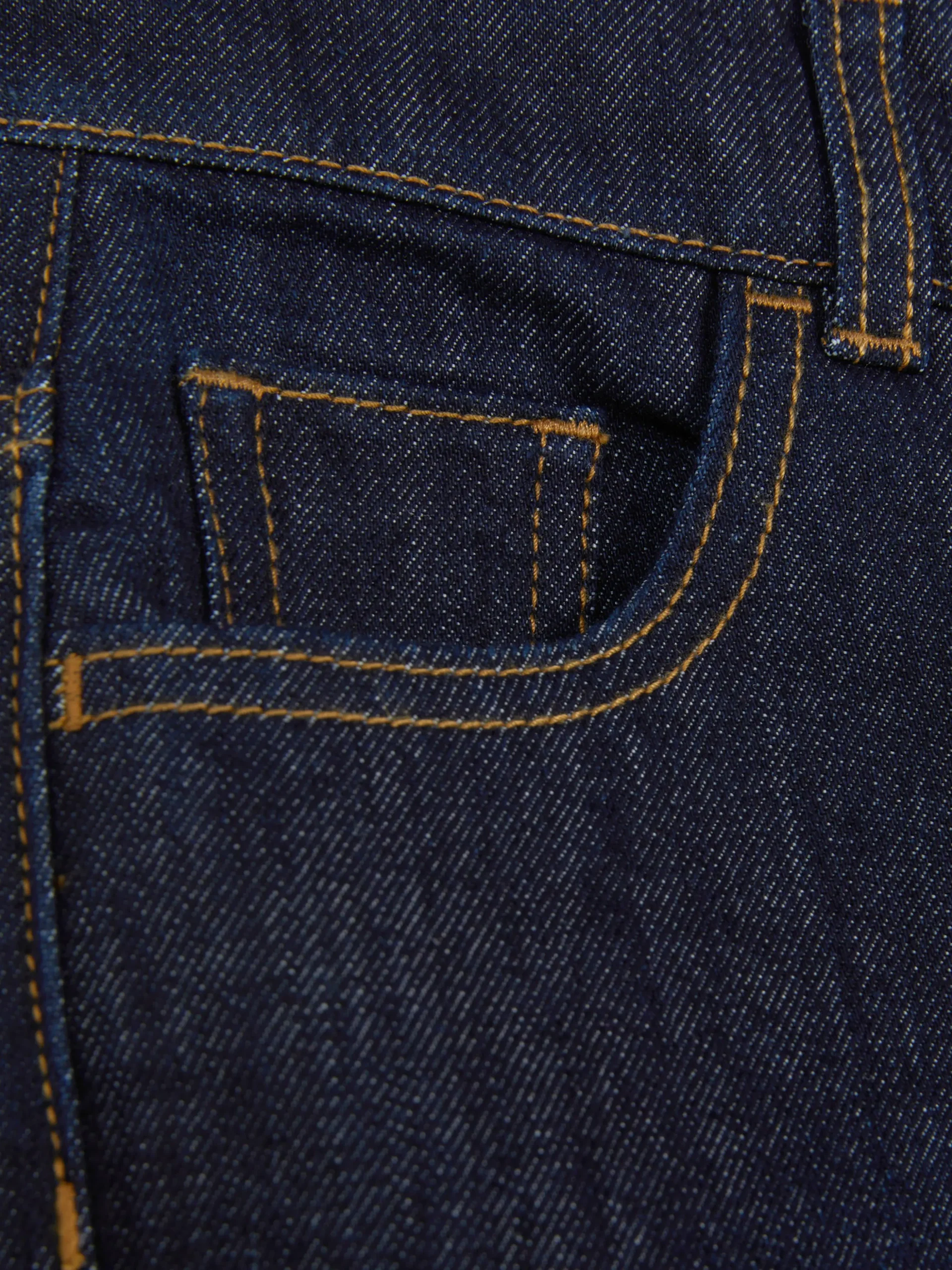 Denim Jeans Mit Geradem Bein