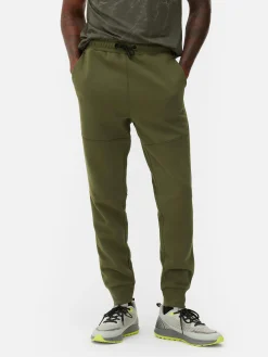 Eingefasste Slim-Fit-Jogginghose