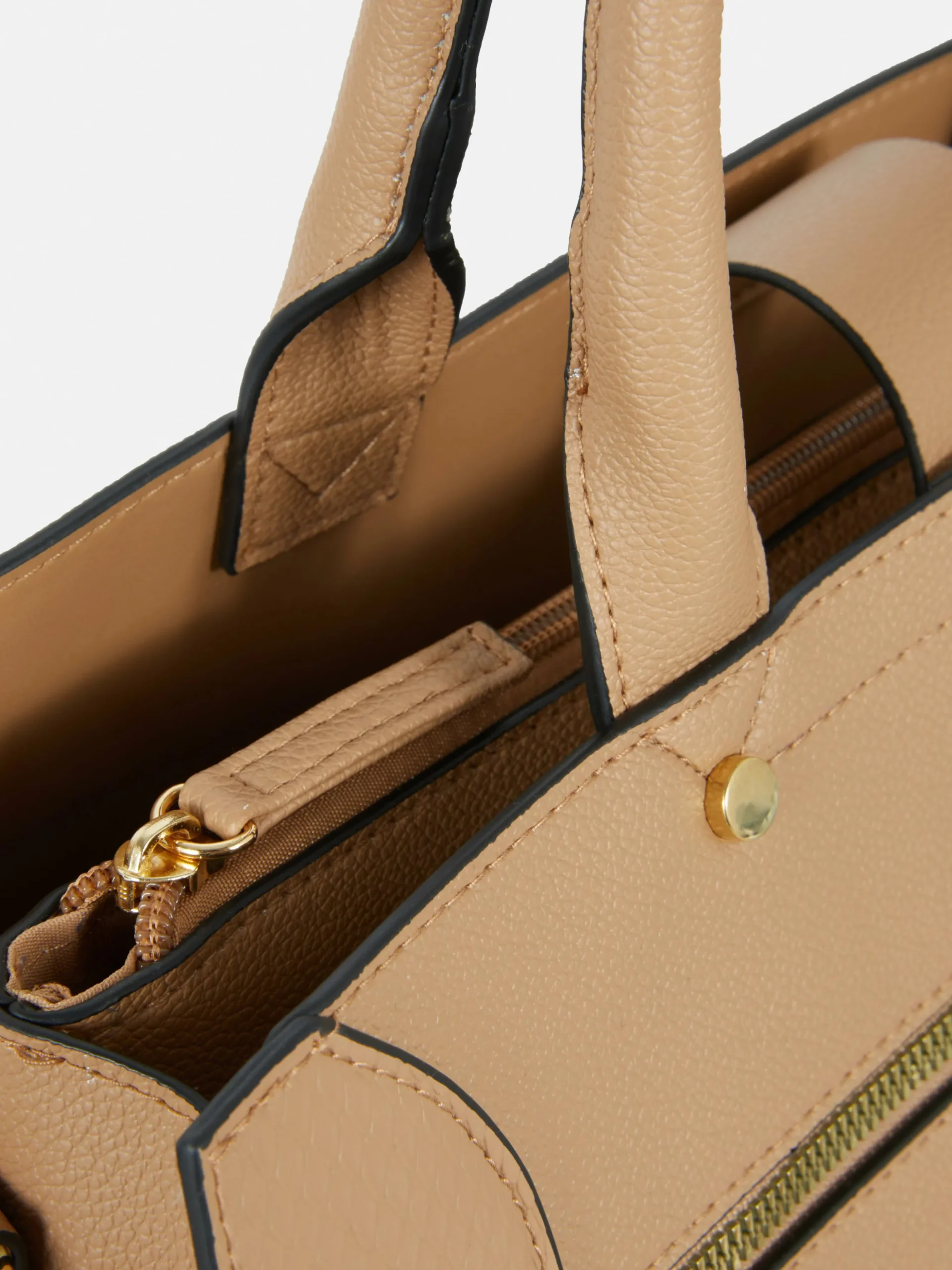 Einkaufstasche Aus Strukturiertem Kunstleder