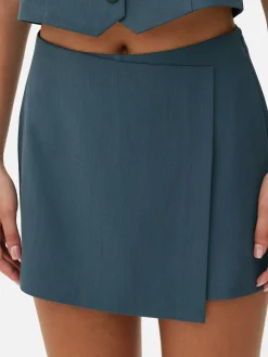 Eleganter Skort Zum Kombinieren
