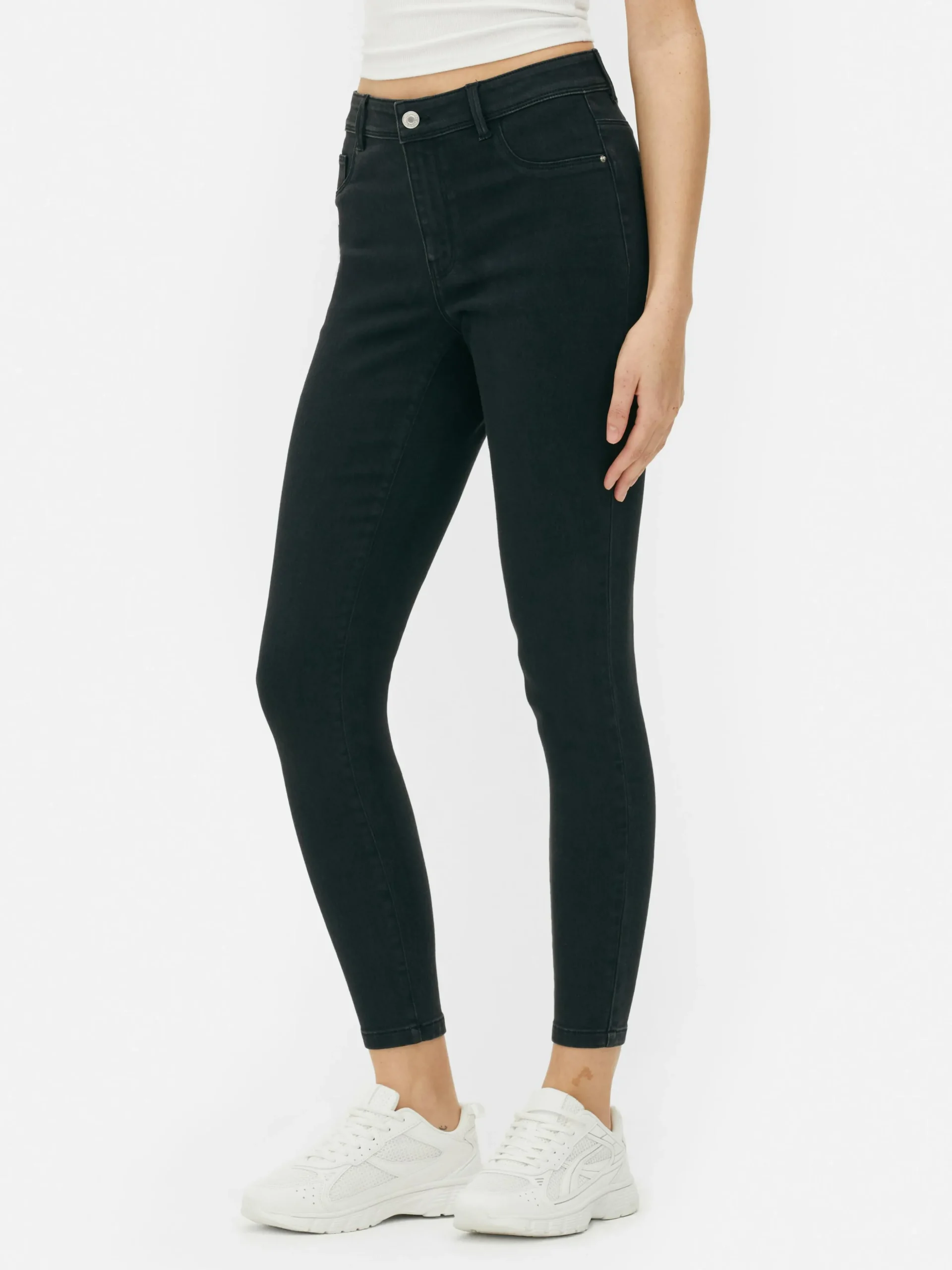 Essential Skinny-Jeans Mit Mittelhohem Bund