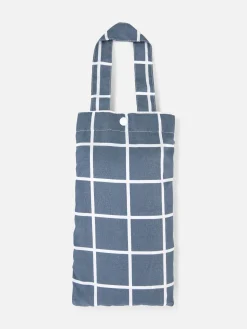 Gemusterter Duschvorhang