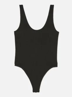 Gerippter Body Mit U-Ausschnitt