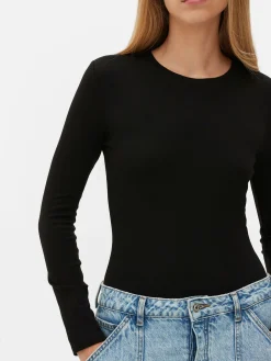 Gerippter Langarm-Body