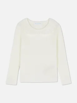 Gerippter Pullover Mit Rüschenkragen