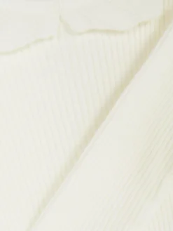 Gerippter Pullover Mit Rüschenkragen