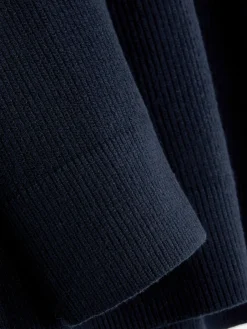 Gerippter Pullover Mit Rundhalsausschnitt