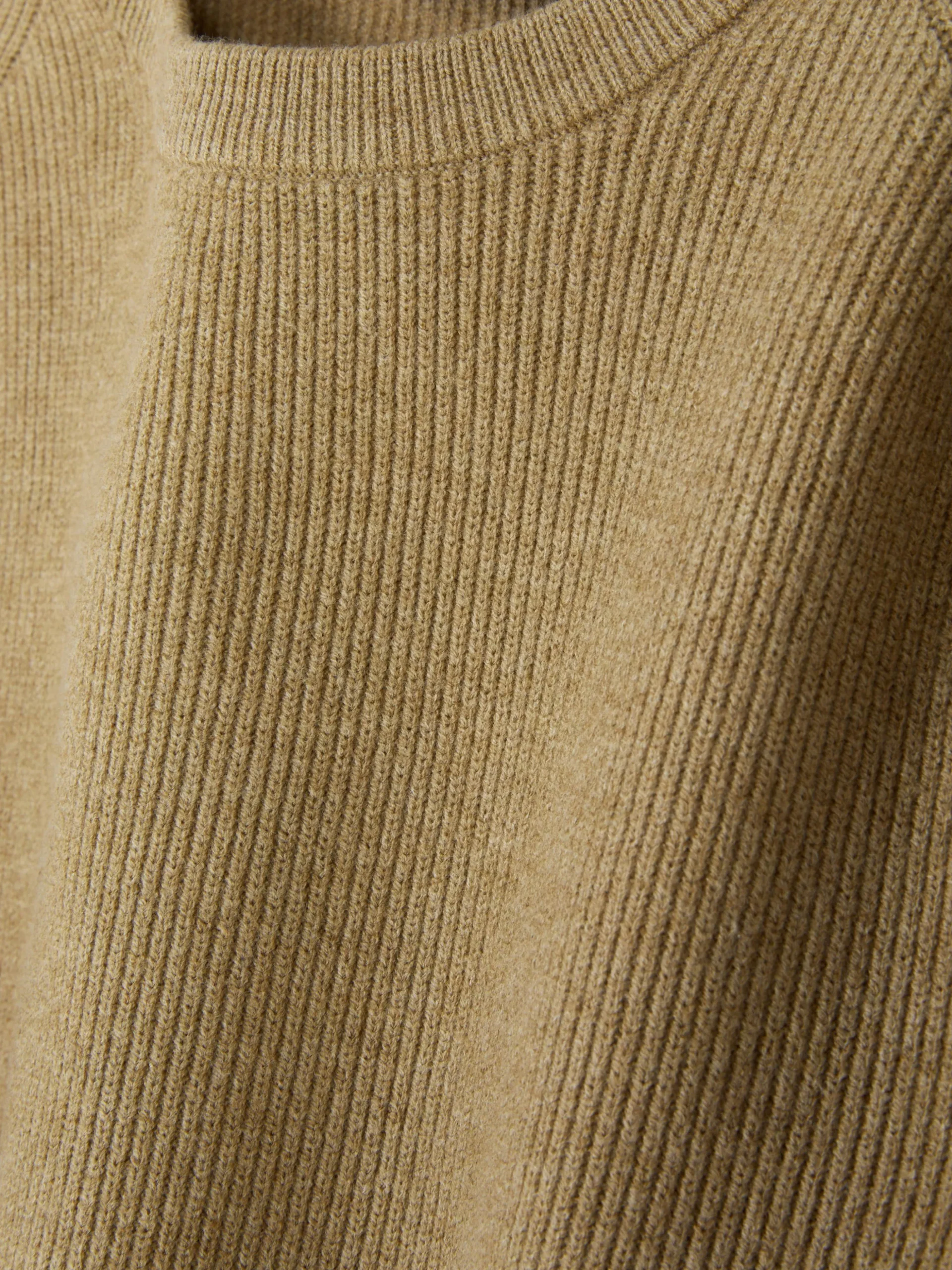 Gerippter Pullover Mit Rundhalsausschnitt