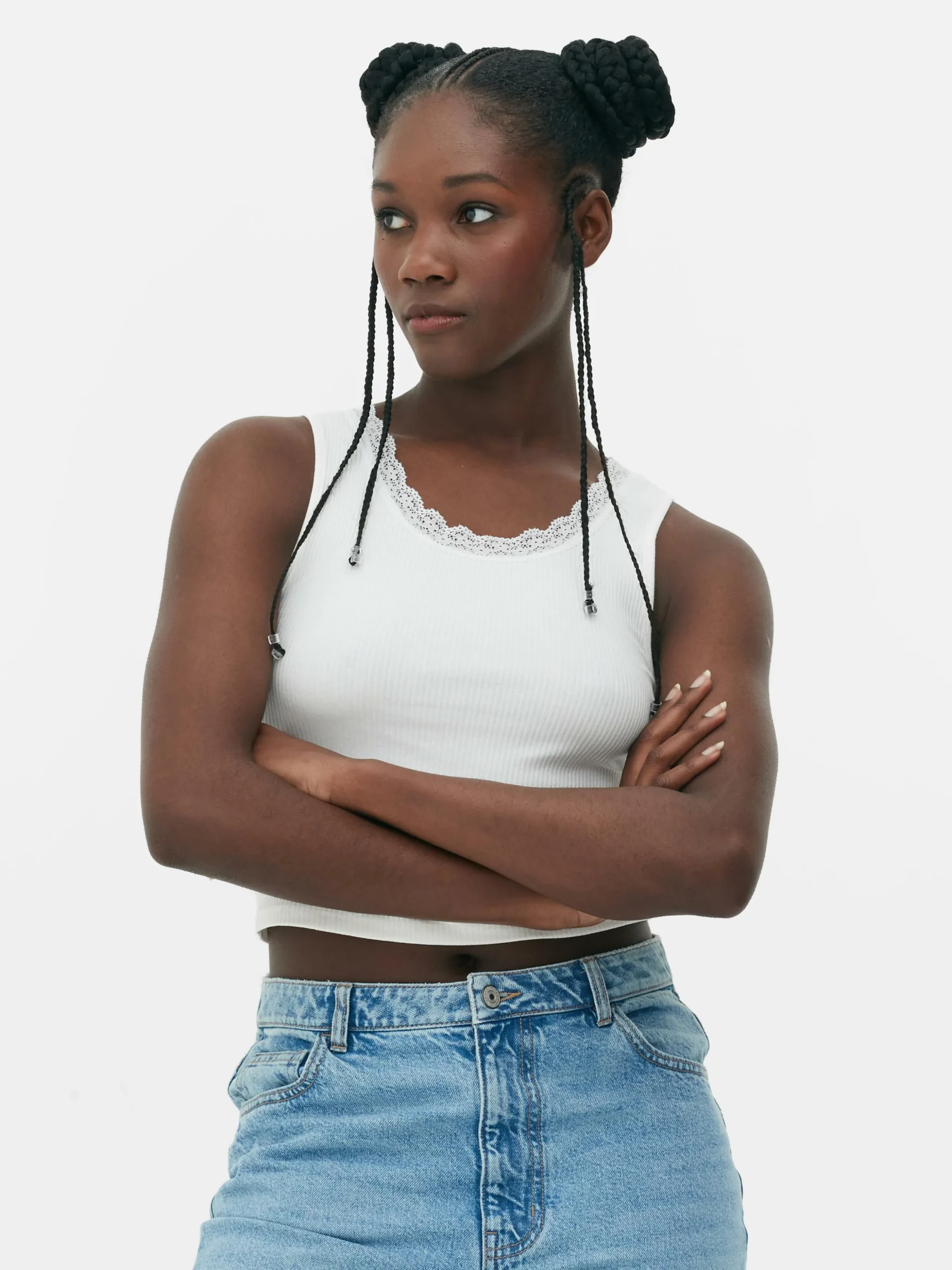 Geripptes Trägertop Mit Spitzenbesatz