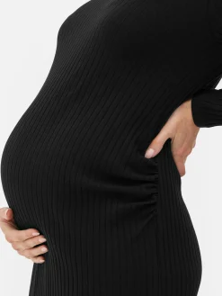 Geripptes Umstands-Midikleid