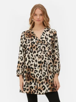 Gesmoktes Minikleid Mit V-Ausschnitt