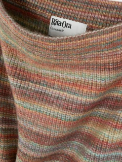 Gestreifter „Rita Ora“ Strick-Midirock Zum Kombinieren