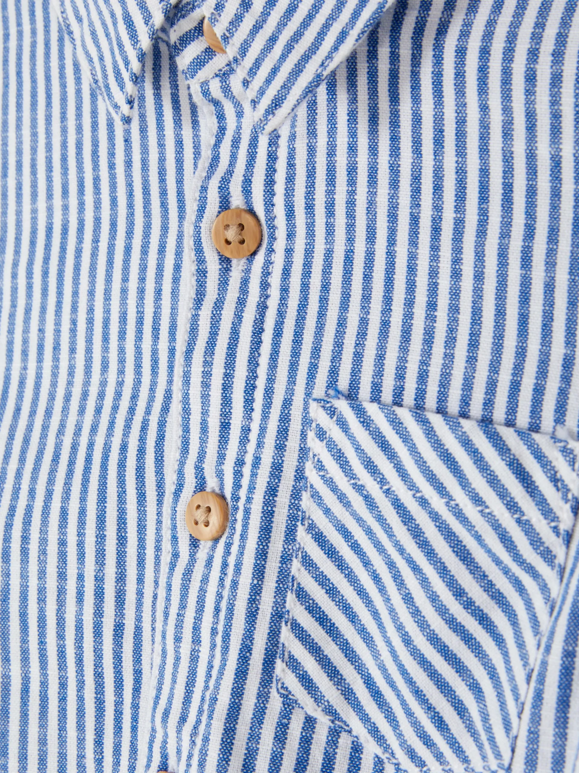 Gestreiftes Kurzarmhemd