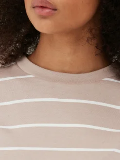 Gestreiftes T-Shirt Mit Rundhalsausschnitt