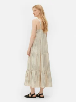 Gestuftes Maxikleid Mit Streifen