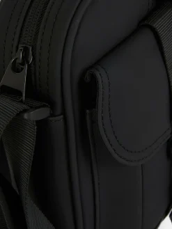 Gummierte Umhängetasche