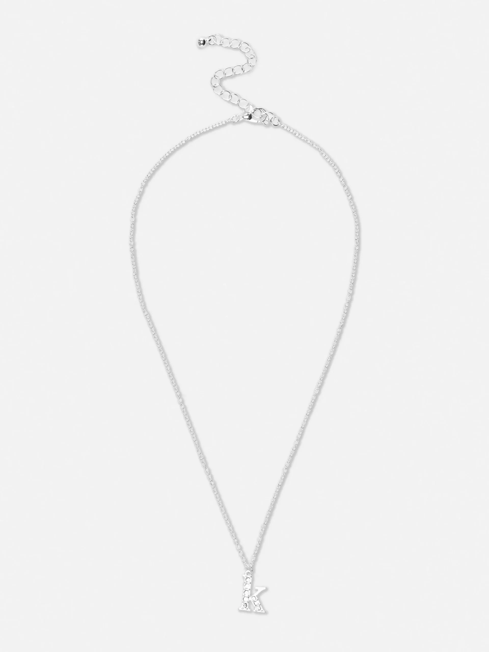 Halskette Mit Initial-Anhänger Und Ziersteinen