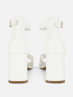 Heels Mit überkreuztem Riemchen, Weite Passform