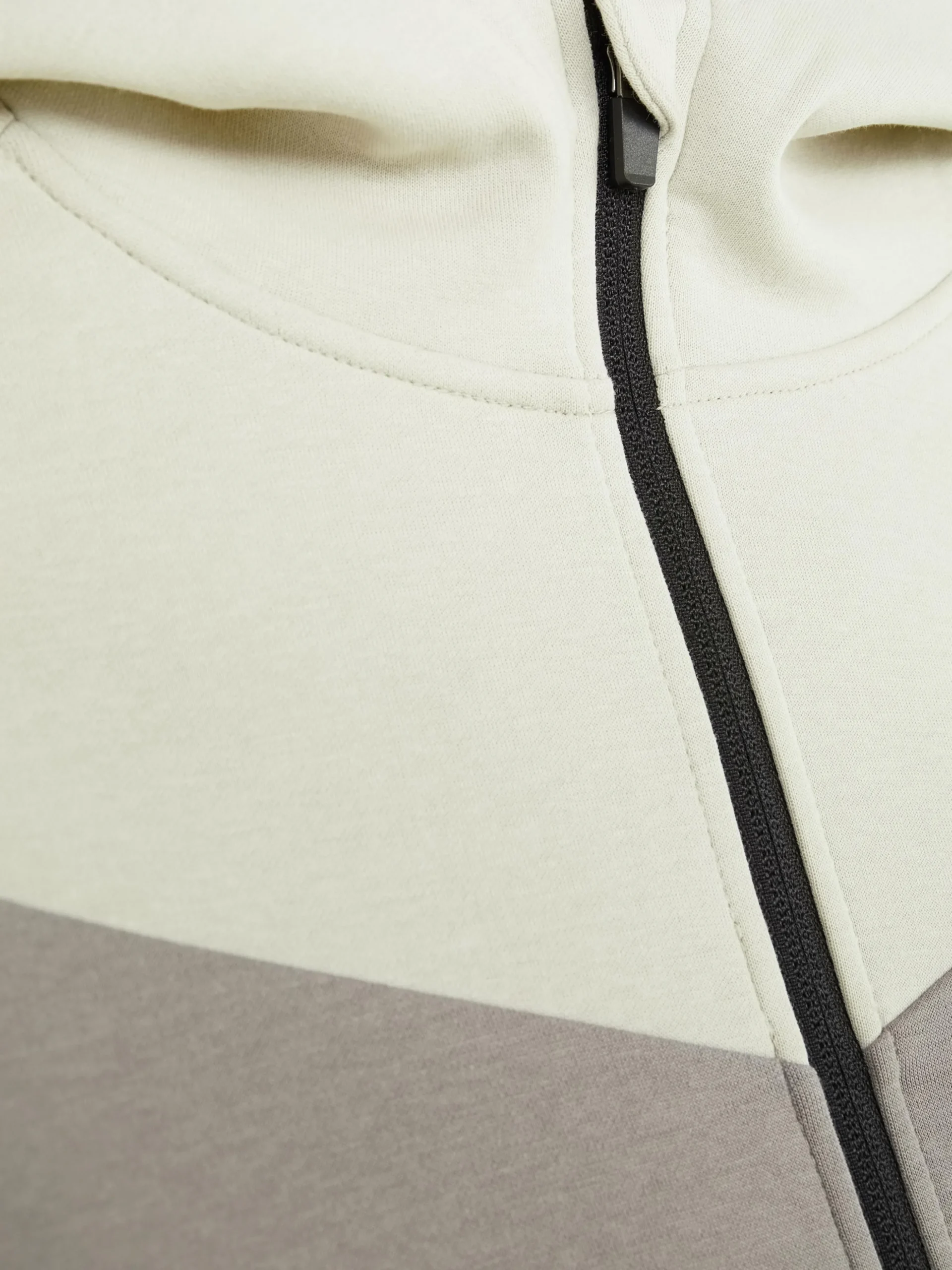 Hoodie Mit Reißverschluss Zum Kombinieren