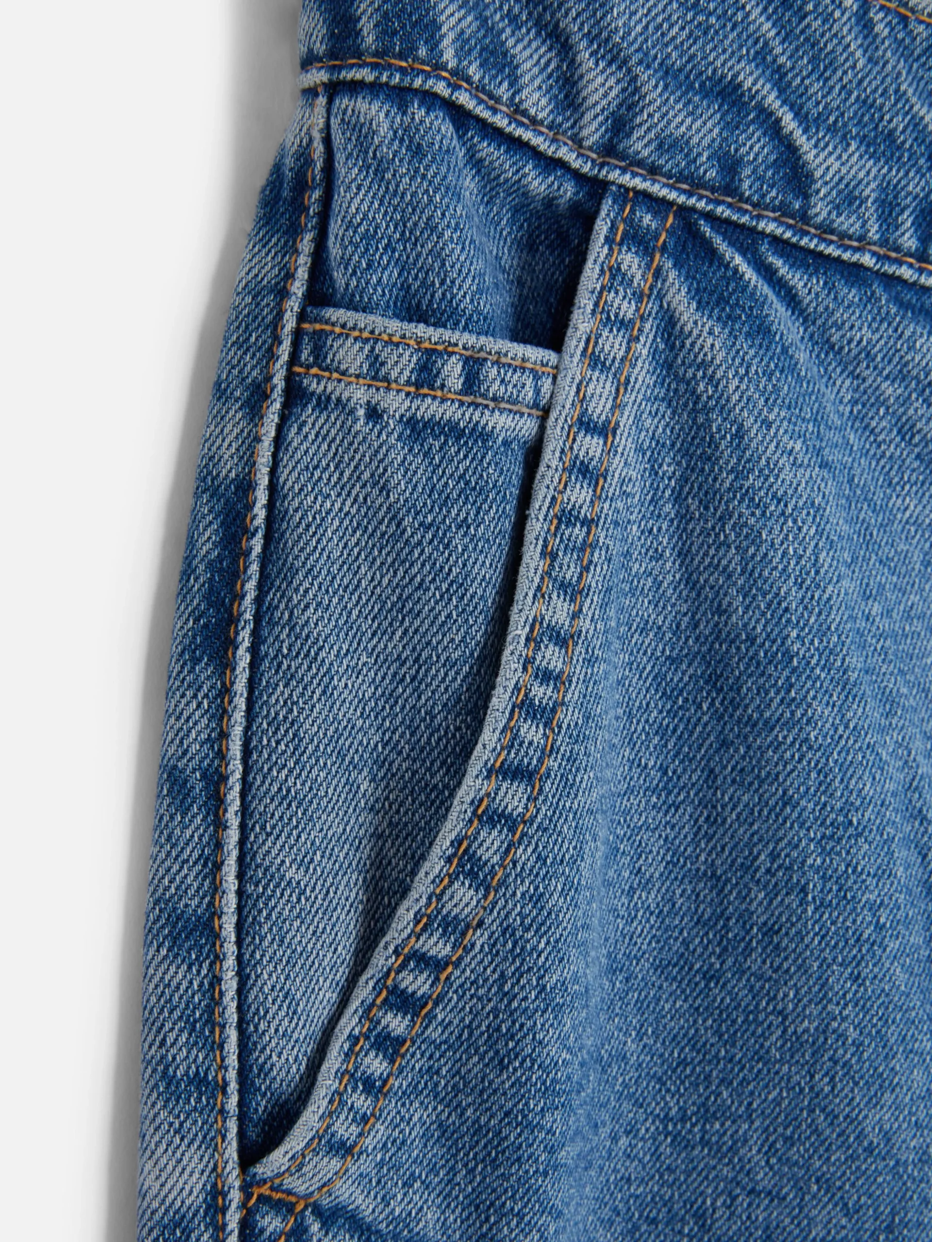 Jeans Mit Weitem Bein Und Elastikbund