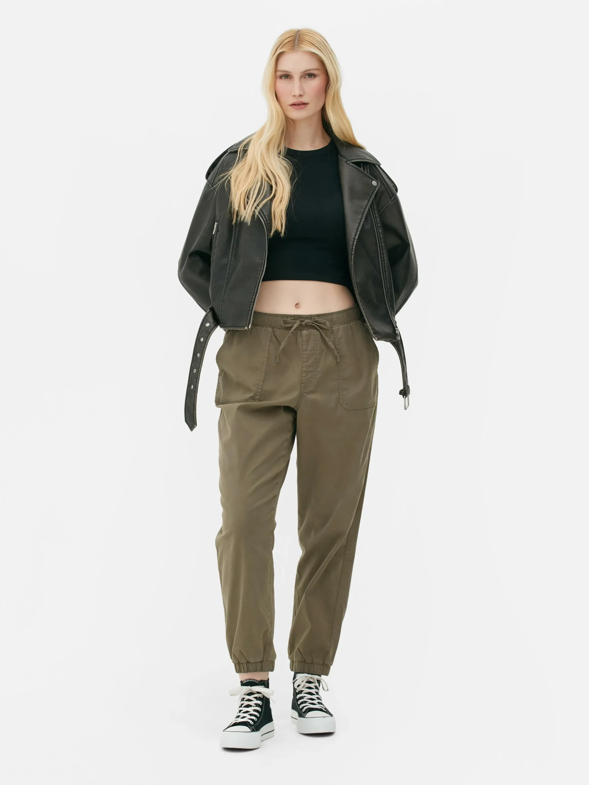 Jogginghose Mit Bündchen Und Kordelzug