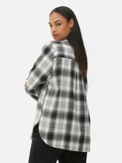 Kariertes Hemd Mit Knopfleiste