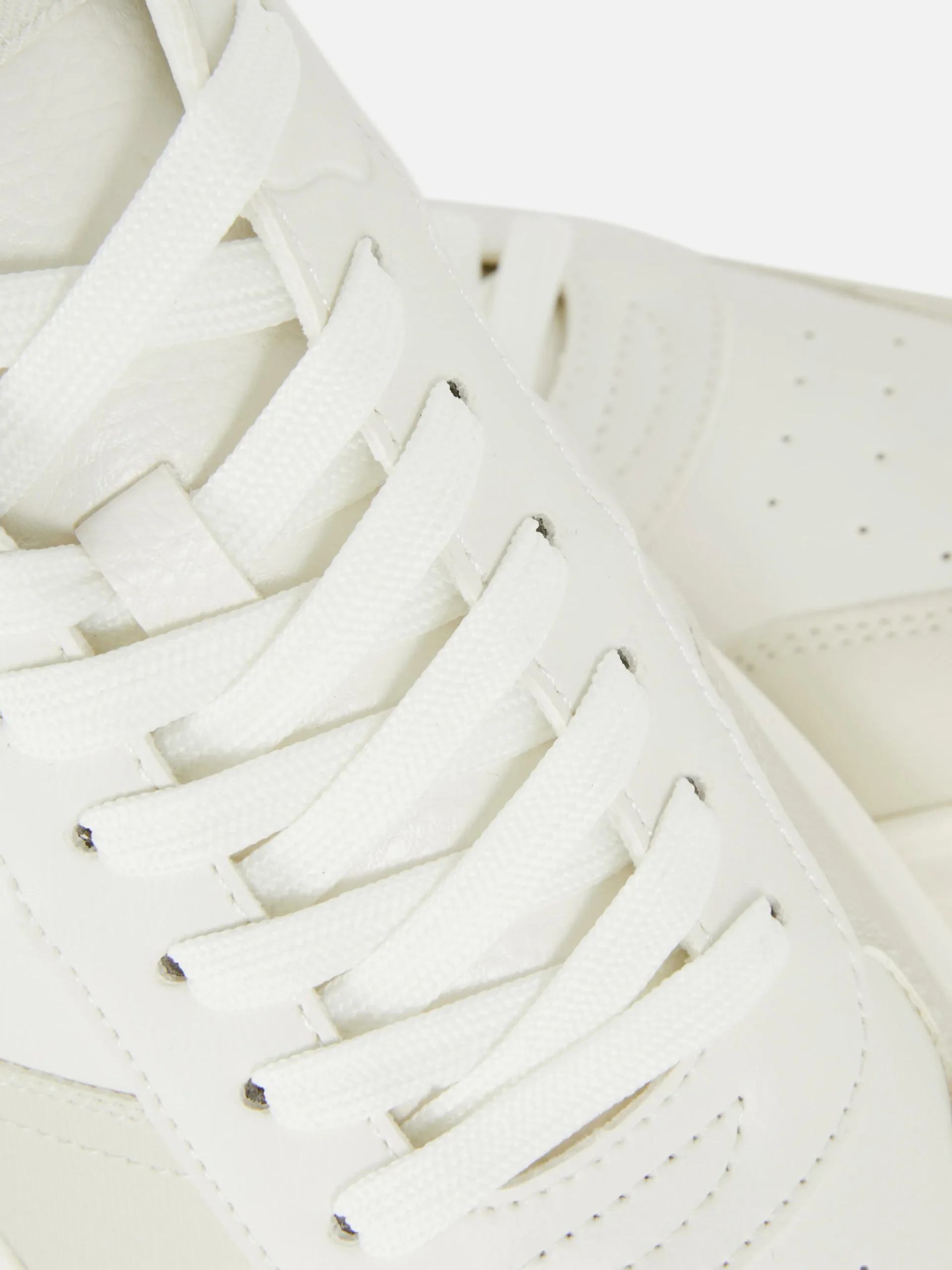 „Kem“ Low-Top-Sneaker Mit Schnürung