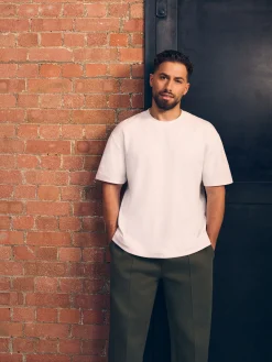 „Kem“ T-Shirt In Lässiger Passform