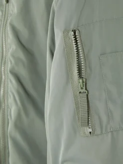 Klassische Bomberjacke