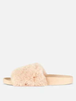 Kunstfell-Badesandalen