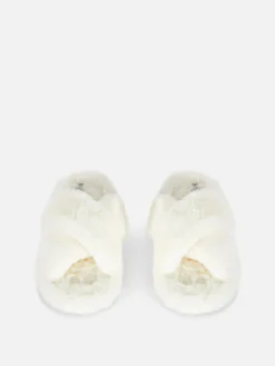 Kunstfell-Hausschuhe Mit überkreuzten Riemen