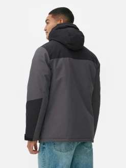 Kurzer Mantel In Blockfarben