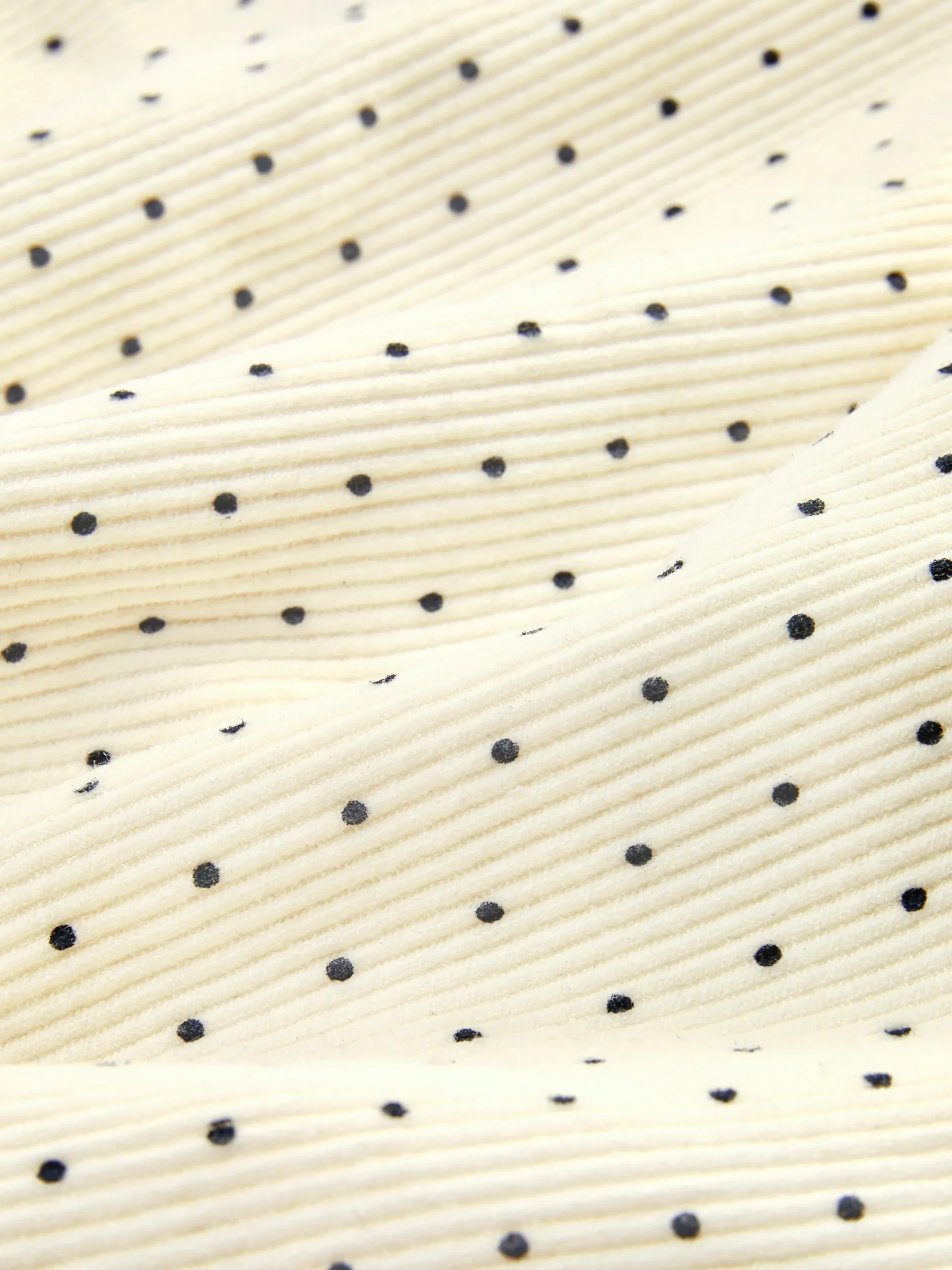 Kurzes Schlafanzug-Trägertop Mit Spitzenbesatz