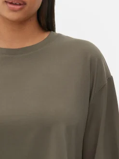 Kurzes T-Shirt Mit Geradem Schnitt