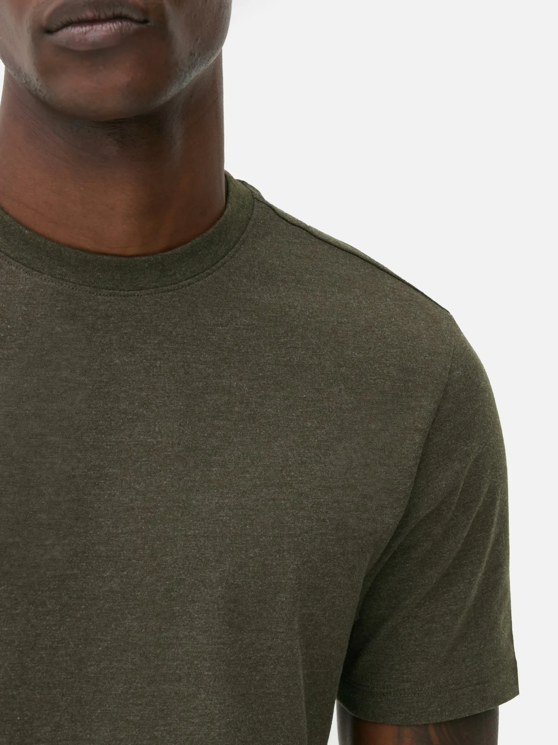 Kurzärmeliges Slim-Fit-T-Shirt