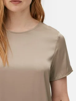 Kurzärmeliges „The Edit“ T-Shirt Aus Satin