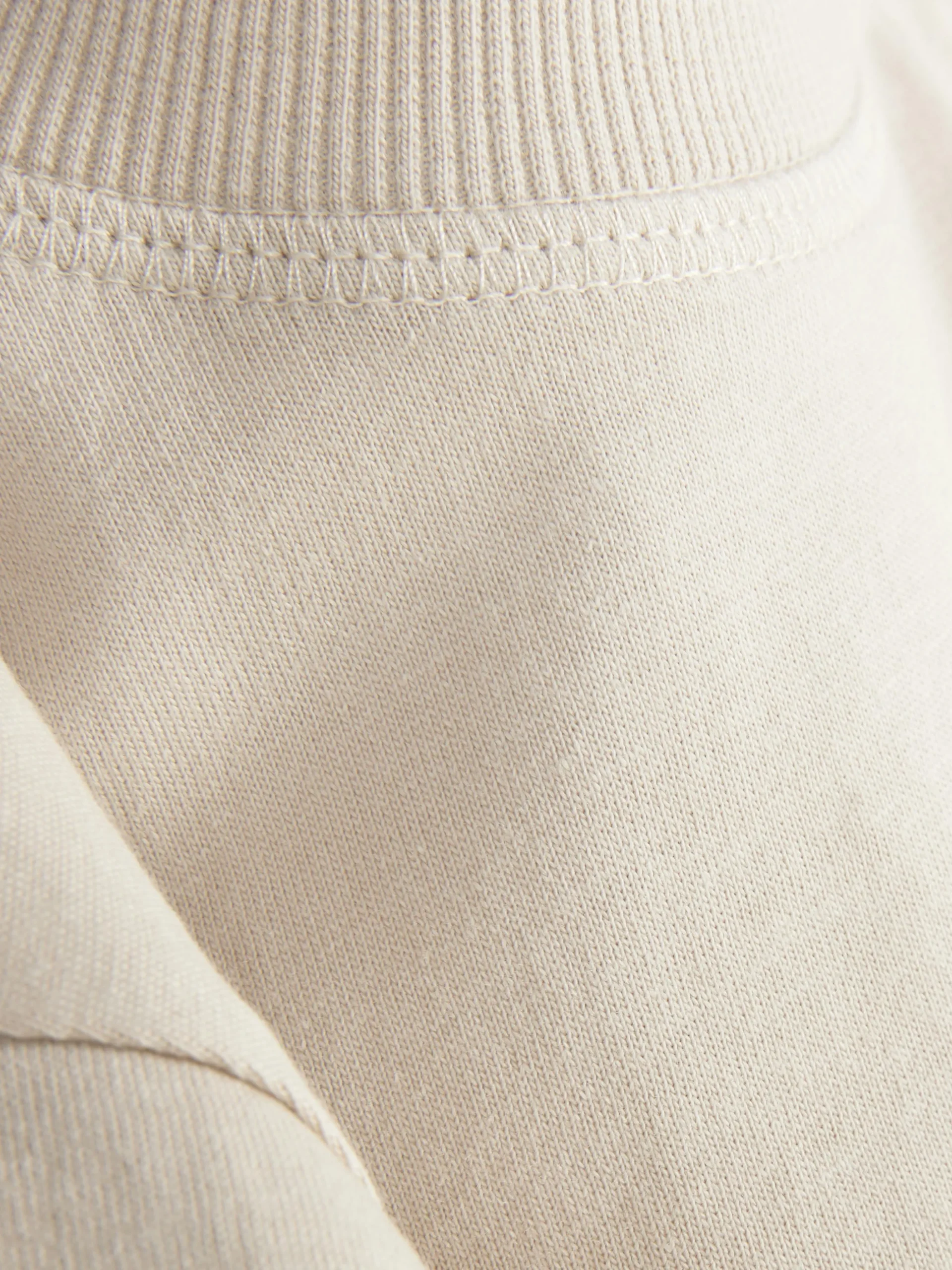 Kurzärmeliges T-Shirt Mit Rundhalsausschnitt