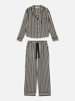 Langarm-Schlafanzug Aus Satin