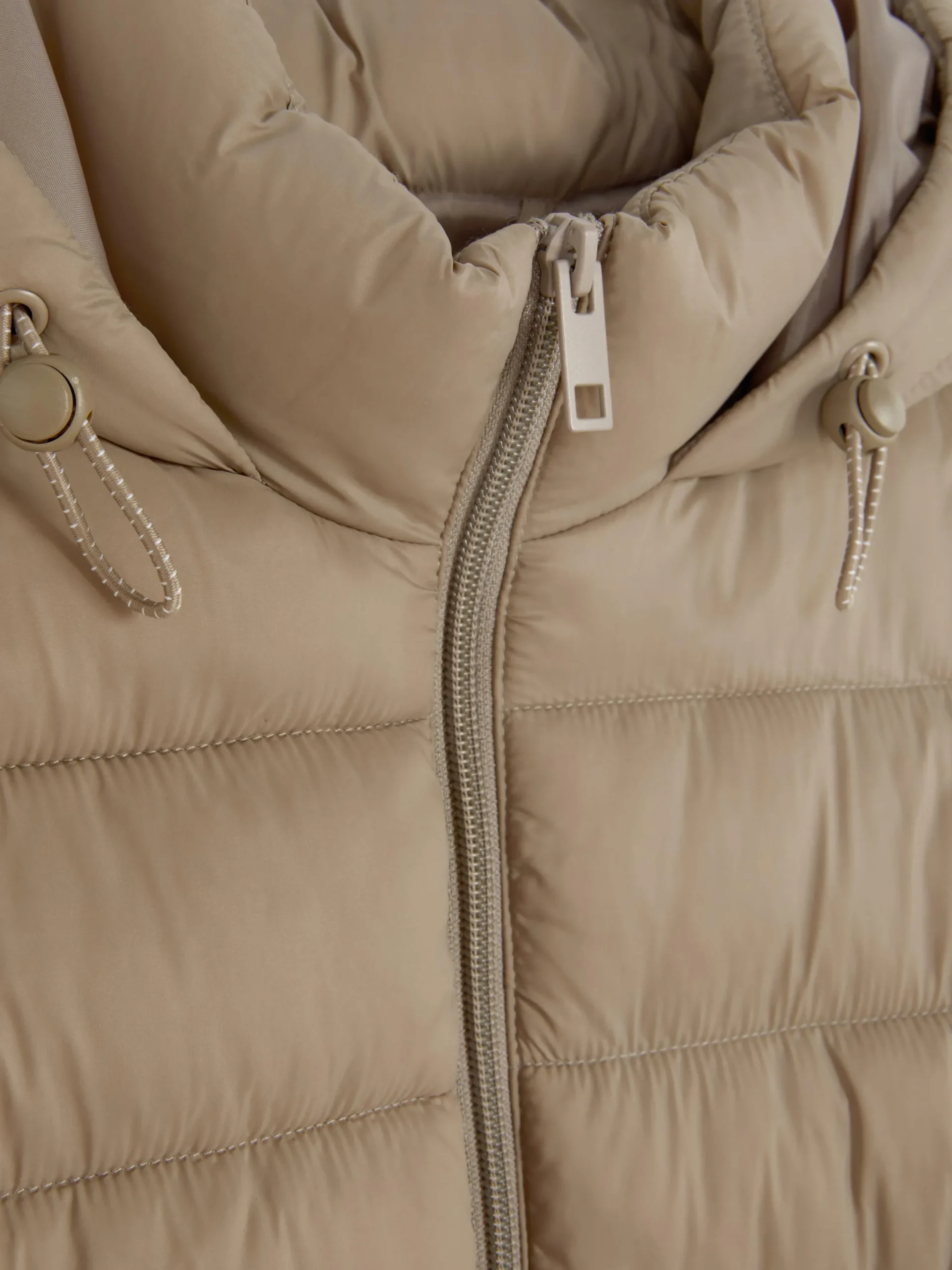 Lange, Leichte Pufferjacke