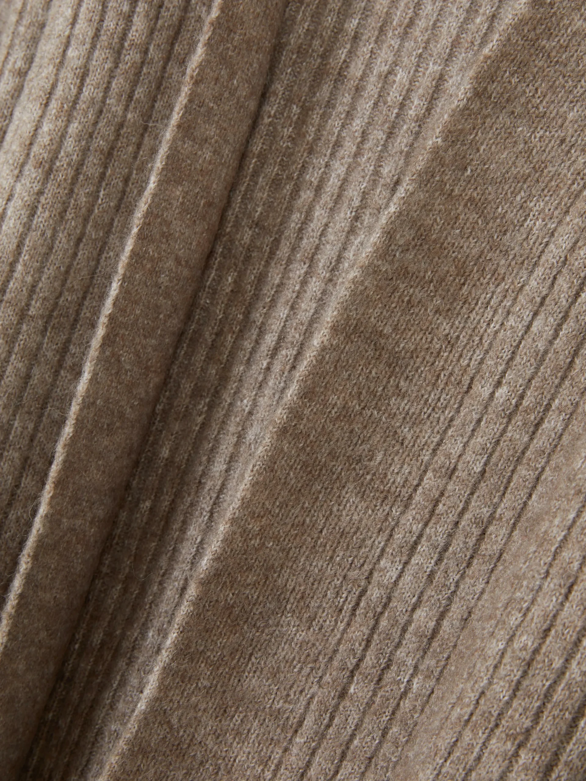 Langer, Gerippter Cardigan