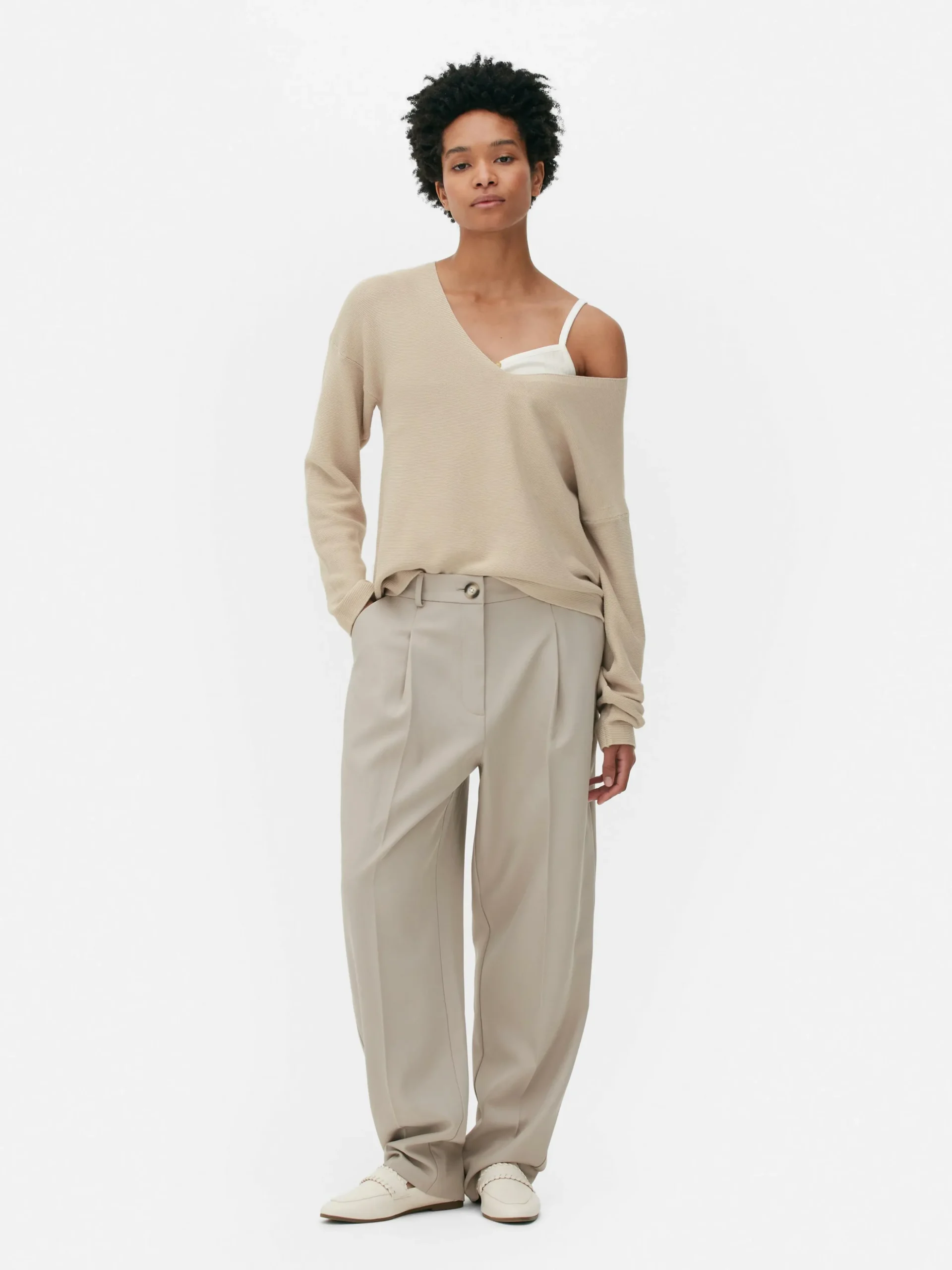 Langärmeliger Pullover Mit U-Boot-Ausschnitt