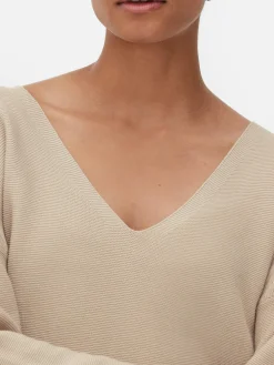 Langärmeliger Pullover Mit U-Boot-Ausschnitt