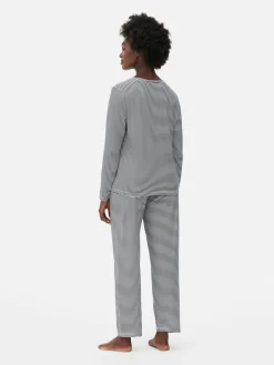 Langärmeliger Schlafanzug Mit Tasche