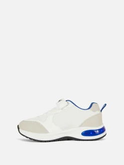 Leuchtende „Sonic The Hedgehog“ Sneaker